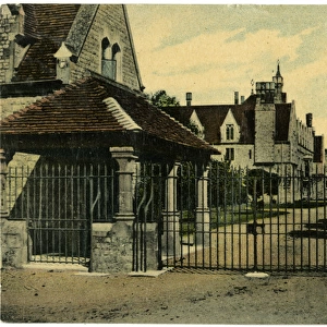 Ashford, Surrey - St Davids School