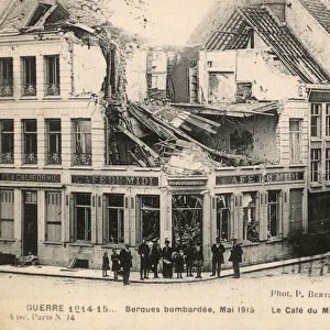 Bombing of Bergues, France, Place de la Republique, WW1