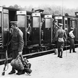 British troops boarding train at Rouen, France, WW1