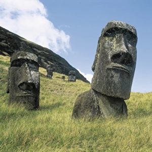 CHILE. VALPARAISO. Rano Raraku. Moai statues