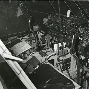 Cockpit of Sikorsky S-55, OO-SHA, of Sabena
