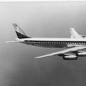 Douglas DC-8 63CF -Capitol