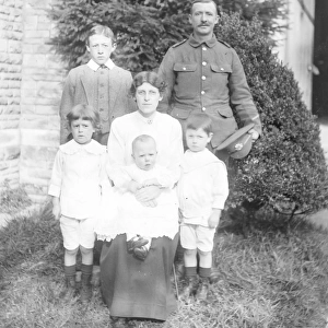 Family group with father in uniform, First World War