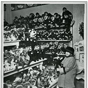 Felix the Cat toys on sale in a London shop, Christmas 1924