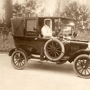 Ford Model T (taxi?)