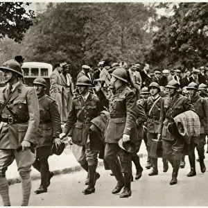 French reservists marching through Paris, September 1939