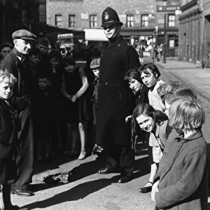 Friendly London policeman
