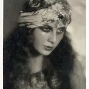 Italian Glamour - Bewitching woman with jewel headscarf