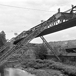 Large metal bridge structure