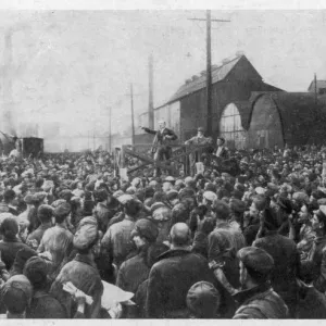 Print of Lenin addressing workers at the Putilov factory Print of Lenin addressing workers at the Putilov factory