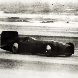 Malcolm Campbell in Bluebird, Land Speed Record