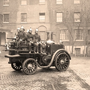 Merryweather Fire King steam pump and crew
