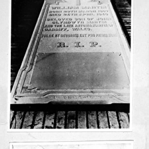Operation Mincemeat - gravestone of Major Martin
