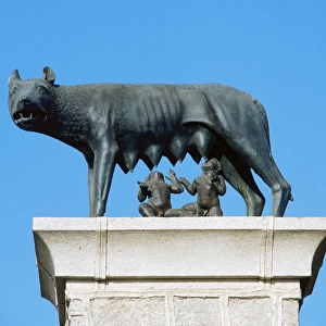 Replica of Capitoline wolf and infants Romulus and Remus. Me