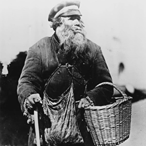 Russian Beggar 1900