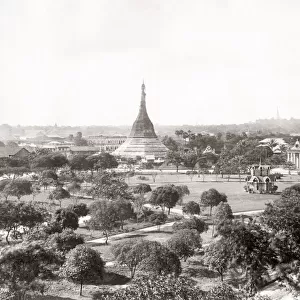 Shwedagon pagoda, Rangoon, Yangon, Burma, Myanmar