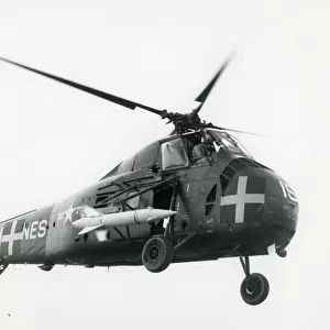 Sikorsky HUS-1 Seahorse with Bullpup air-to-surface missile