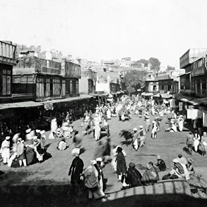 Street in Peshawar (Pekhawar), India (now Pakistan)