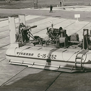 Vickers VA-1 research hovercraft, G-15-252