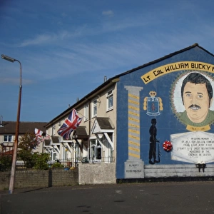 Wall mural close up of Fallen comrades at Belfast