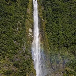 Humboldt Falls waters of Humboldt Falls drop 275 m down a steep cliff Hollyford Valley, Fjordland National Park, South Island, New Zealand