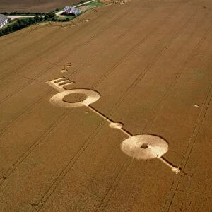 Crop formation, near East Kennett, Wiltshire