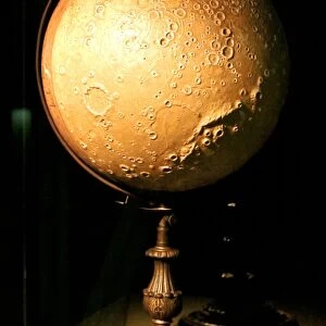 Lades Moon globe, 1899