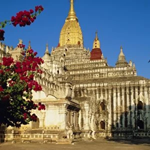 Ananda Temple, Bagan (Pagan) area, Myanmar (Burma), Asia