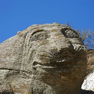 The ancient Lion of Kea dating from 600BC, one of the oldest sculptures in Greece, Ioulis (Khora), Kea Island, Cyclades, Greek Islands, Greece, Europe