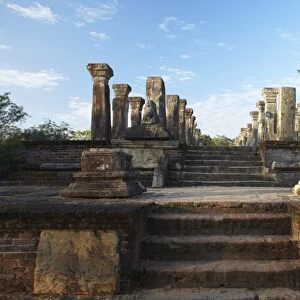 Audience Chamber, Island Gardens, Polonnaruwa, UNESCO World Heritage Site, North Central Province, Sri Lanka, Asia