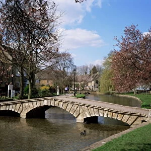 Gloucestershire Tote Bag Collection: Bourton-on-the-Water