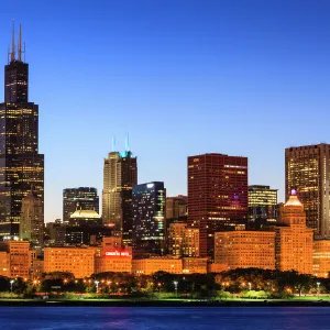 Chicago skyline and Lake Michigan at dusk with the Willis Tower, formerly the Sears Tower, on the left, Chicago, Illinois, United States of America, North America