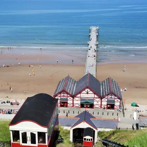 Cliff Tramway and the Pier at Saltburn by the Sea, Redcar and Cleveland, North Yorkshire, Yorkshire, England, United Kingdom, Europe