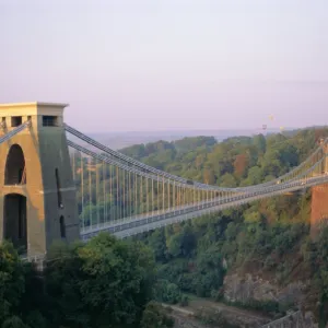 Clifton Suspension Bridge, built by Brunel, Bristol, Avon, England, United Kingdom (U