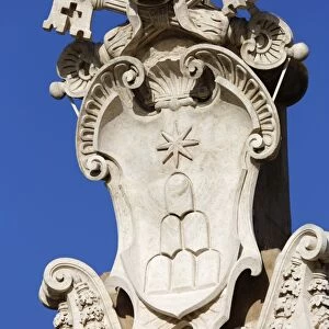 The coats of arms of the Holy See and Vatican City State, St. Peters Square (Piazza San Pietro)