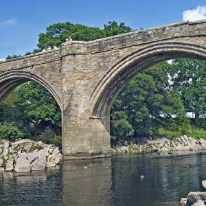 Cumbria Collection: Kirkby Lonsdale
