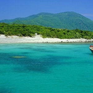 Ebony Island (Hon Mun)