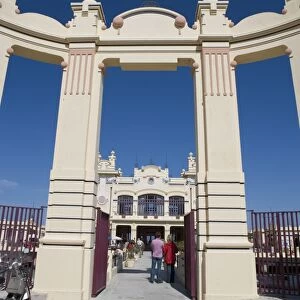 Entrance to pier
