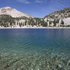 Hellen Lake with Mount Lassen, 3187 m, in the background, Lassen Volcanic National Park, California, United States of America, North America