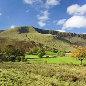 Yorkshire Canvas Print Collection: Howgill