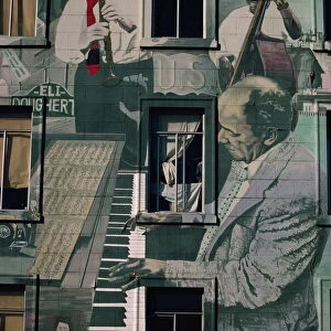 Jazz mural on building at Broadway and Columbus