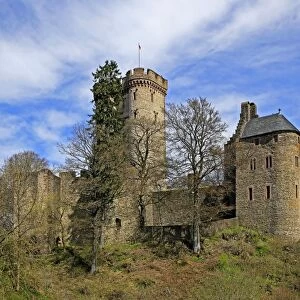 Kasselburg Castle near Pelm, Eifel, Rhineland-Palatinate, Germany, Europe