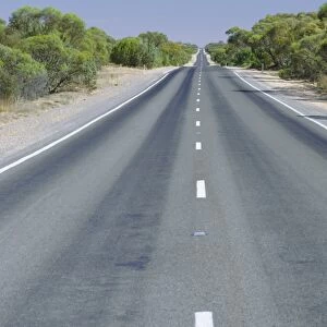 Long straight road, Hume highway, Victoria, Australia
