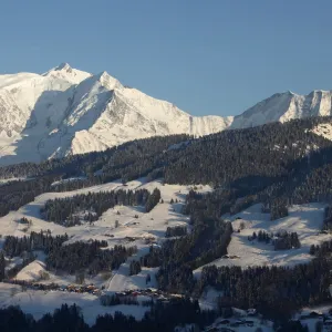 Megeve ski slopes, Mont-Blanc mountain range, Megeve, Haute-Savoie, French Alps, France, Europe