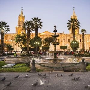 Night at Basilica Cathedral of Arequipa (Basilica Catedral), Plaza de Armas, Arequipa