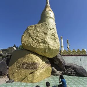Nwa-La-Bo Pagoda, Mawlamyine, Mon, Myanmar (Burma), Southeast Asia