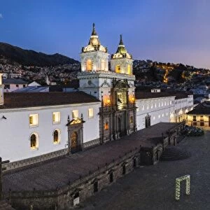 Plaza de San Francisco and Church and Convent of San Francisco at night, Old City of Quito