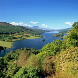 Queens View Print: Loch Tummel Panorama Queens View Print: Loch Tummel Panorama