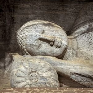 Reclining Buddha, Gal Vihara, Polonnaruwa, UNESCO World Heritage Site, Sri Lanka, Asia