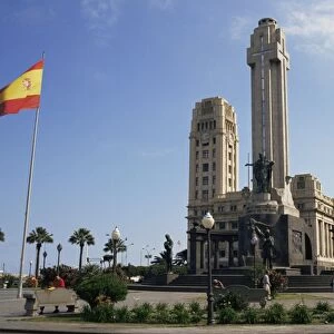 Spanish Civil War monument, Plaza de Espana, Santa Cruz, Tenerife, Canary Islands